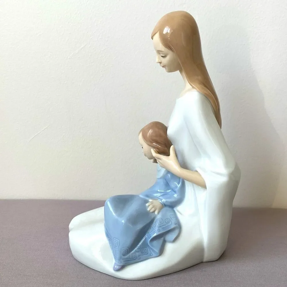 Authentic NAO Lladro My Beautiful Girl Porcelain Mother Daughter Figure NWOB